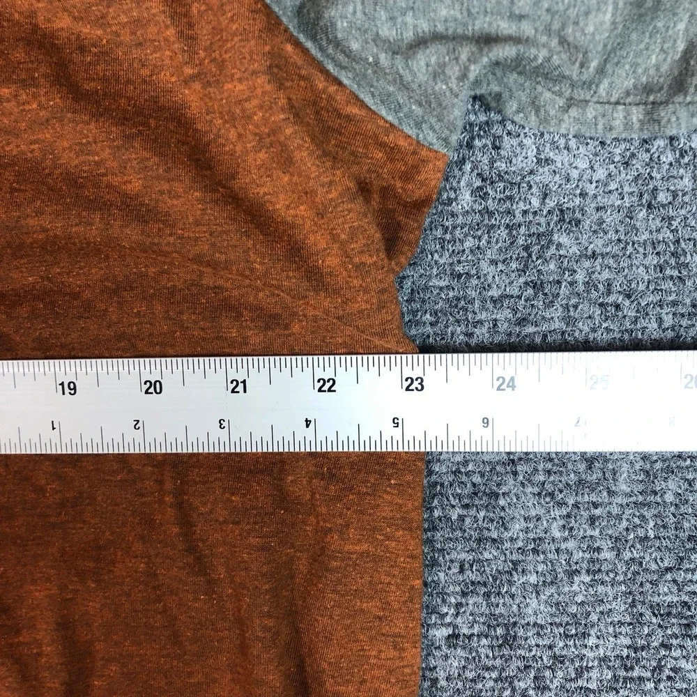 LEVIS BUILT STRONG EST 1873 Raglan Long Sleeve T Shirt Mens XL Orange‎ Gray